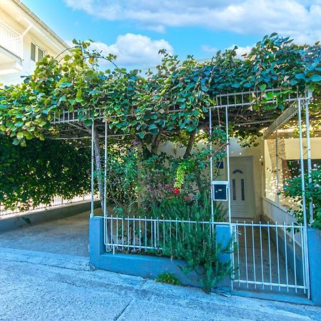 Apartments By The Sea Podaca, Makarska - 13069 Exterior foto